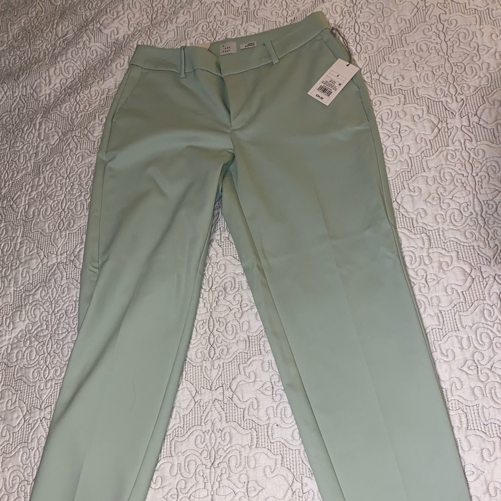 NWT Women’s “A New Day” mint slim ankle dress pants size 6